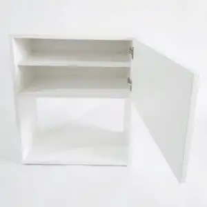 Bílá skříňka na mikrovlnku 60 cm